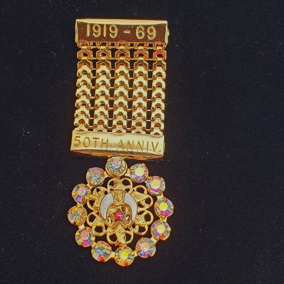 Masonic Mesh Shriners Badge Bar Pin Gold Tone Mesh Lapel Brooch AB Rhinestone - Picture 9 of 10